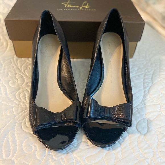 Franco Sarto “Hetty” peep toe wedge - Picture 1 of 5